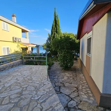 Σπίτι διακοπών Fuer 4 Personen By Interhome Posedarje
