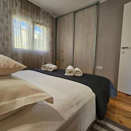 Fuer 4 Personen By Interhome Σπίτι διακοπών Posedarje